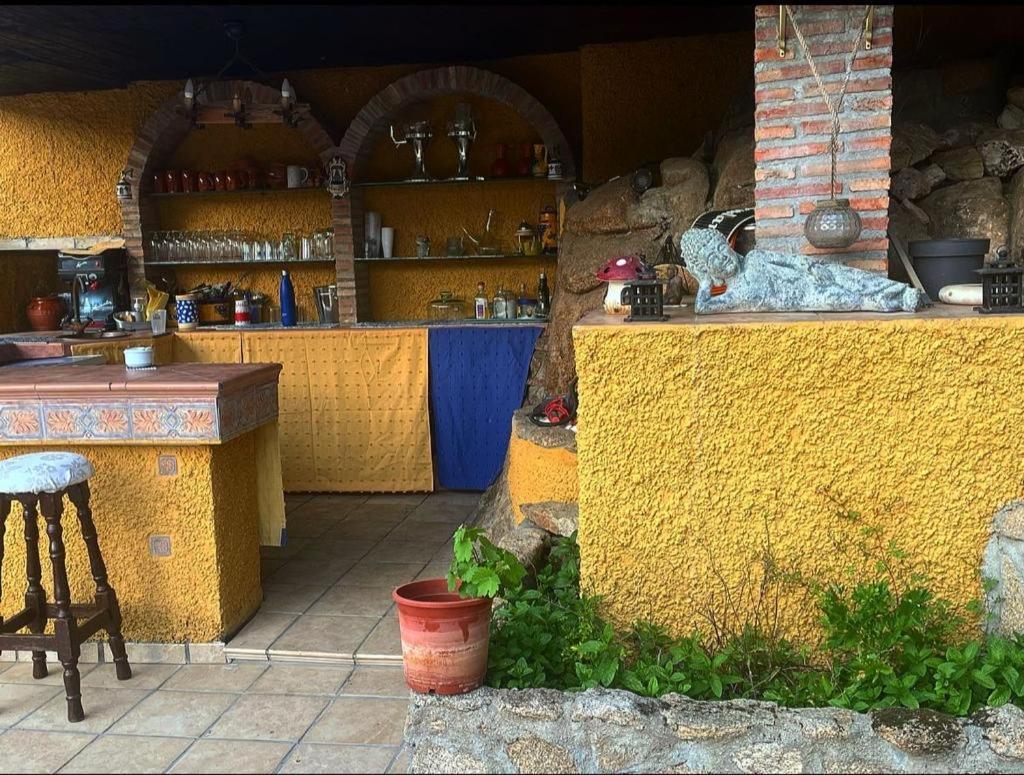 Lantica Roccia Hotel Manzanares el Real Kültér fotó